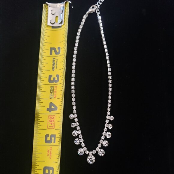 Vintage Silver Tone Graduated Round Clear Crystal and Rhinestone Choker Necklace - Picture 6 of 12